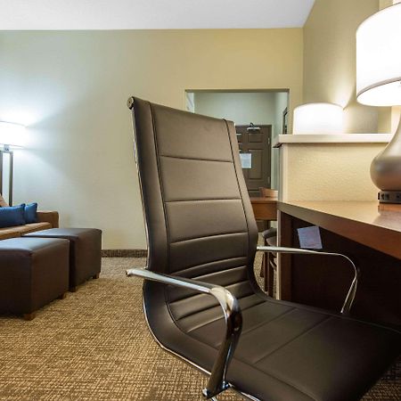 Comfort Suites Rochester Henrietta Extérieur photo