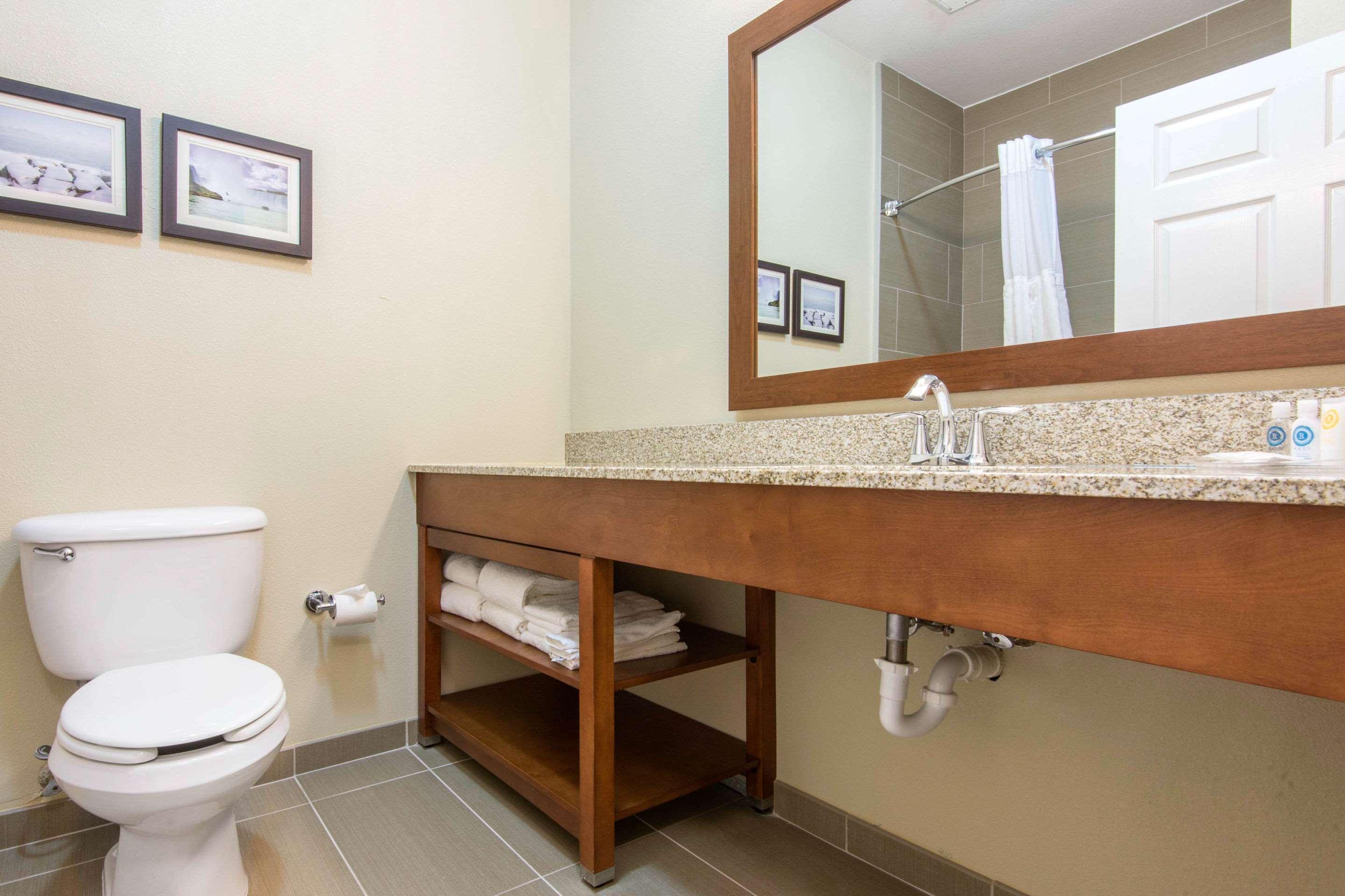 Comfort Suites Rochester Henrietta Extérieur photo