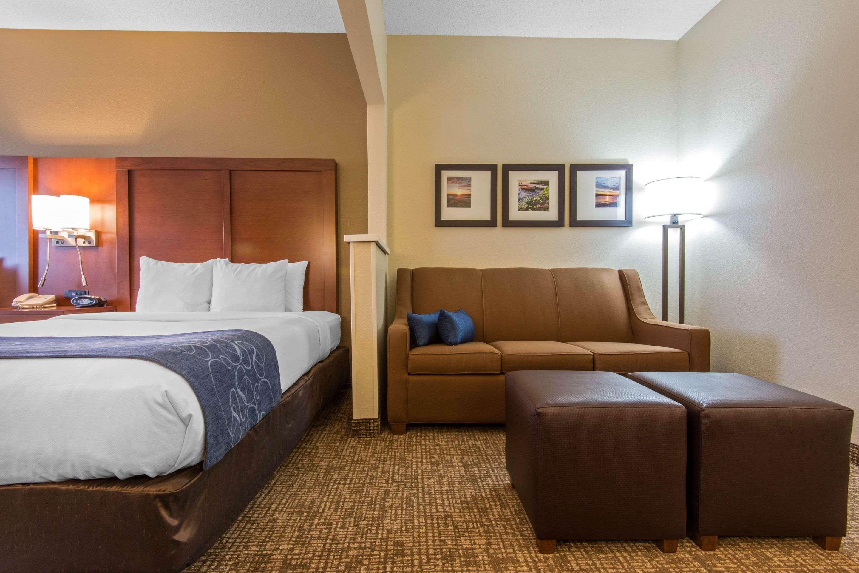 Comfort Suites Rochester Henrietta Extérieur photo