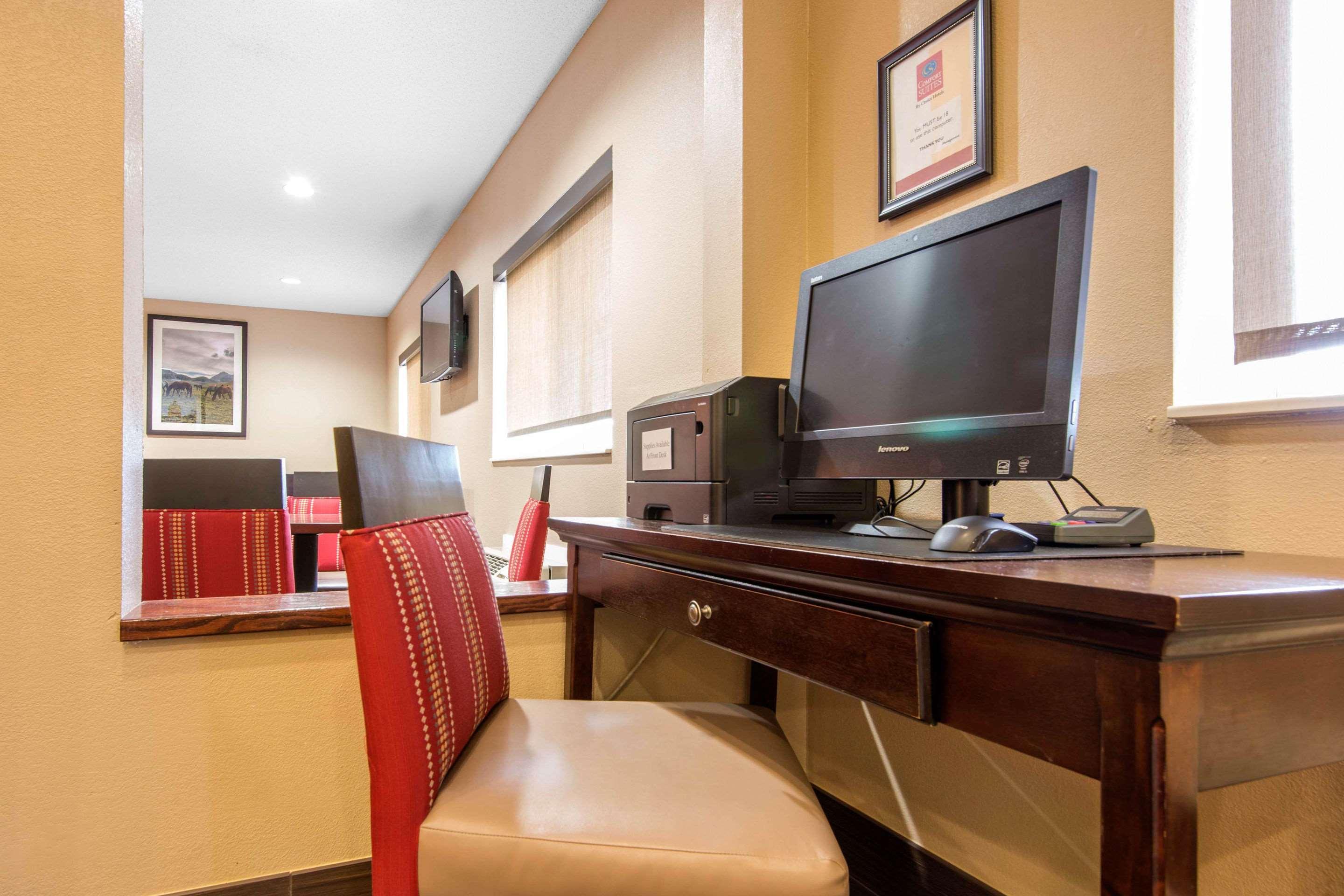 Comfort Suites Rochester Henrietta Extérieur photo