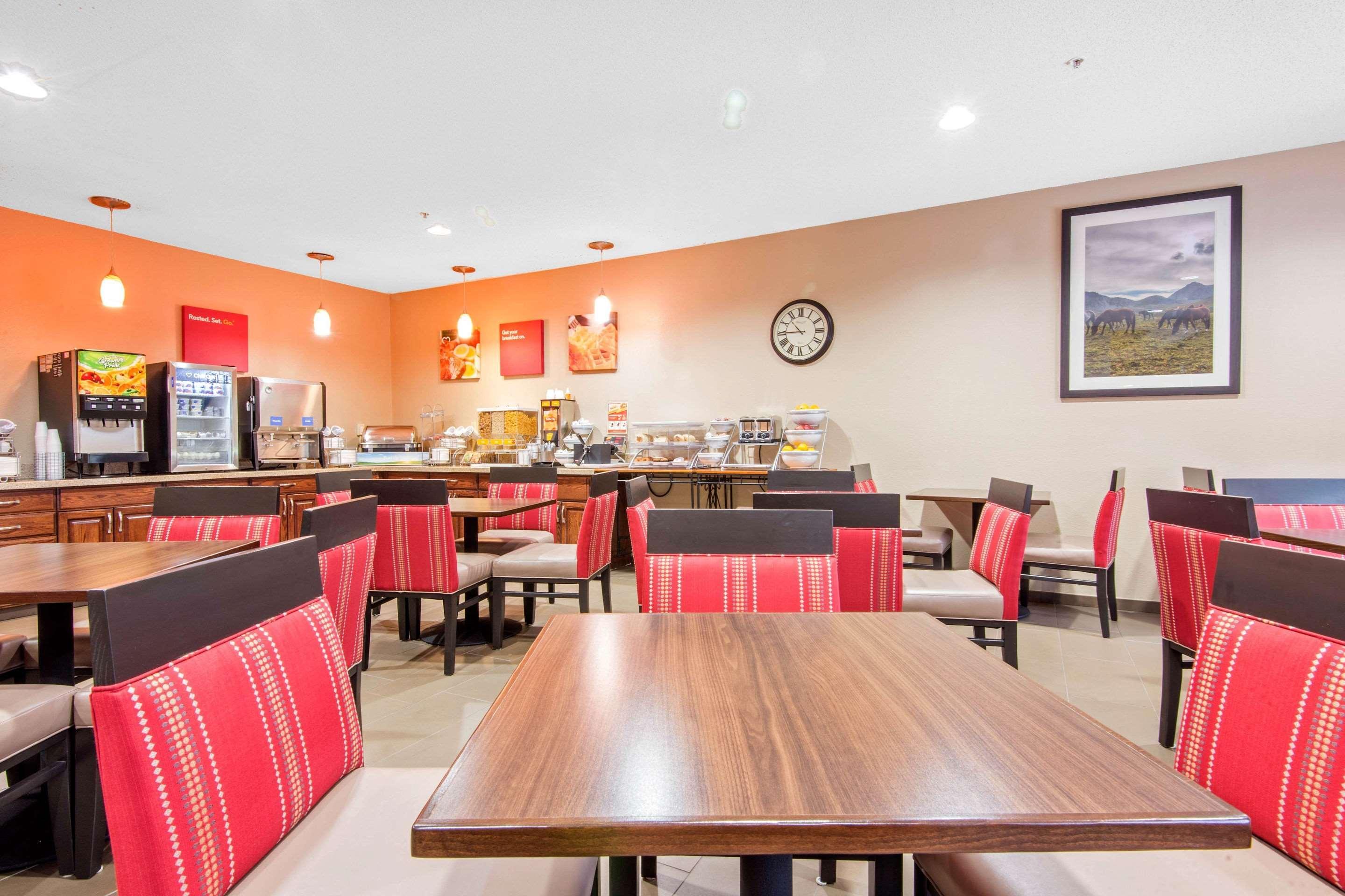 Comfort Suites Rochester Henrietta Extérieur photo