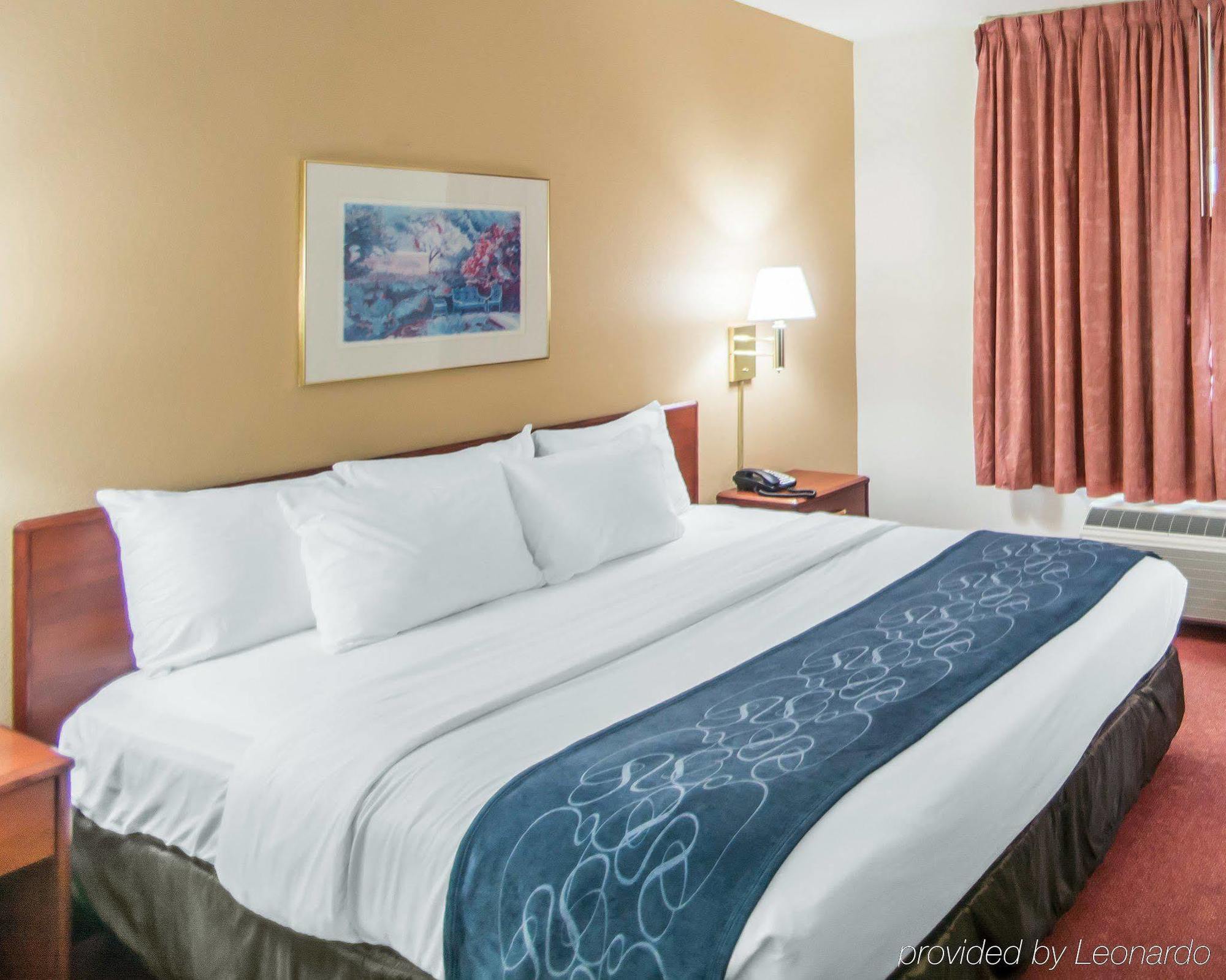 Comfort Suites Rochester Henrietta Extérieur photo