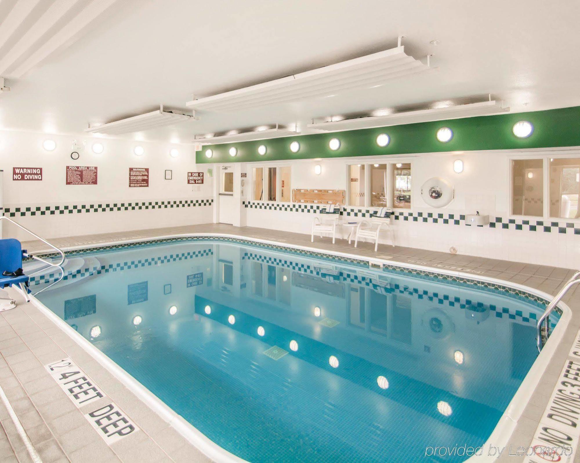 Comfort Suites Rochester Henrietta Extérieur photo